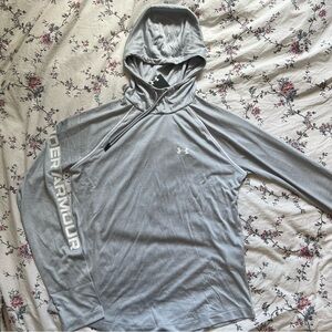 under armour loose fit long sleeve